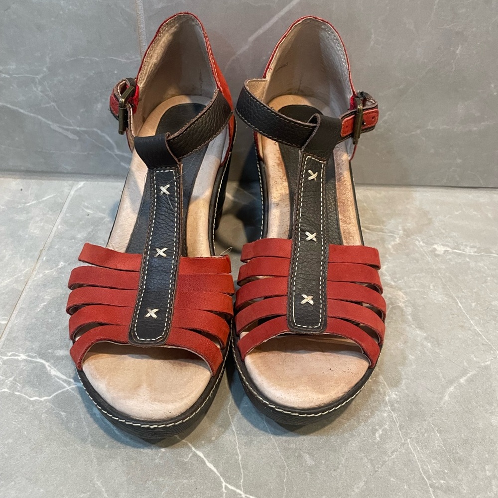 Jambu Dutch Design Women's Wedge Sandals Red Strappy Ankle Casual 7